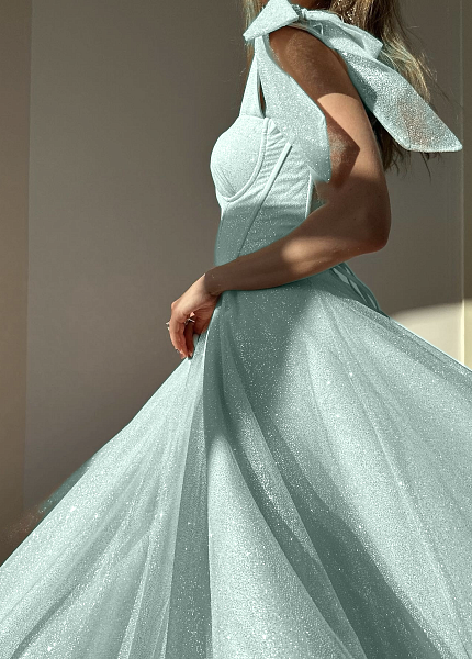 Прокат платья Мятное фатиновое миди с блеском Кира для фотосессии и мероприятия в Омске