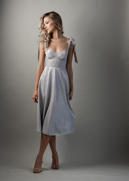 Прокат платья Серебристое блестящее миди с топом бюстье Фаина для фотосессии и мероприятия в Омске